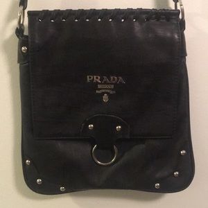 Black crossbody purse